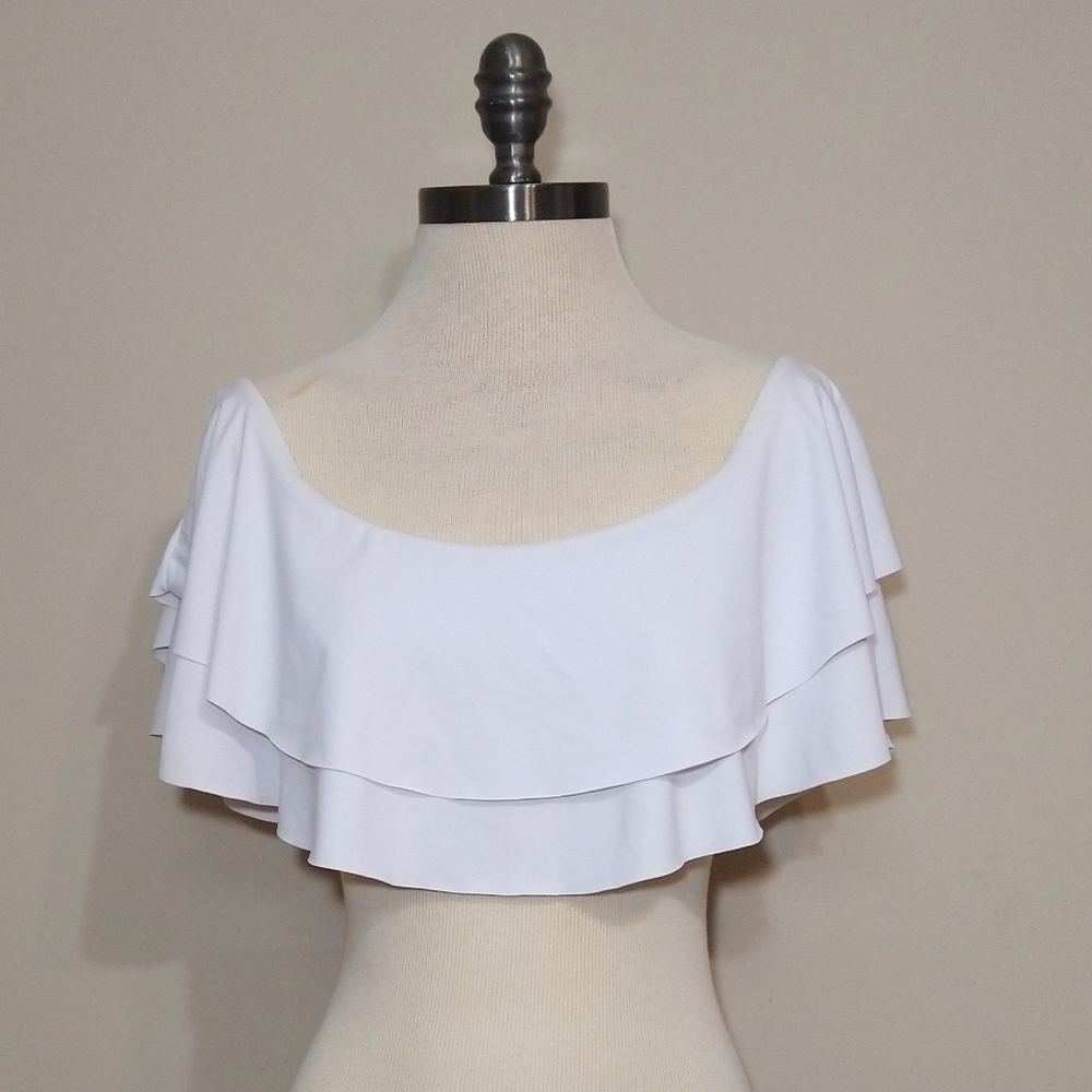 🌹White Ruffled Tiered Off the Shoulder Bathing Suit Top Small